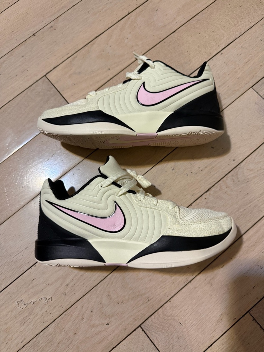Brand New Nike Ja 2 GS “ Last Call “ Sz. 6Y no box